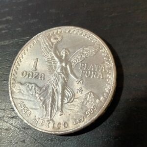 1 oz pure silver 1983 Mexican coin 0.999